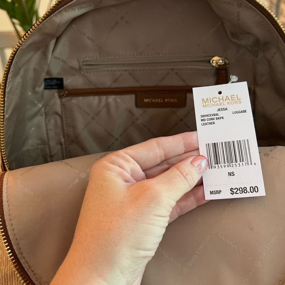 Michael Kors Leather Brown Backpack Brown NWT Gold Hardware Small Travel Bag - Picture 4 of 9